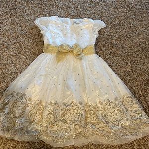Rare edition size 10 never been worn girl formal dress